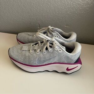 Nike Motiva Women’s Walking Shoes - DV1238-008 - Size 6.5